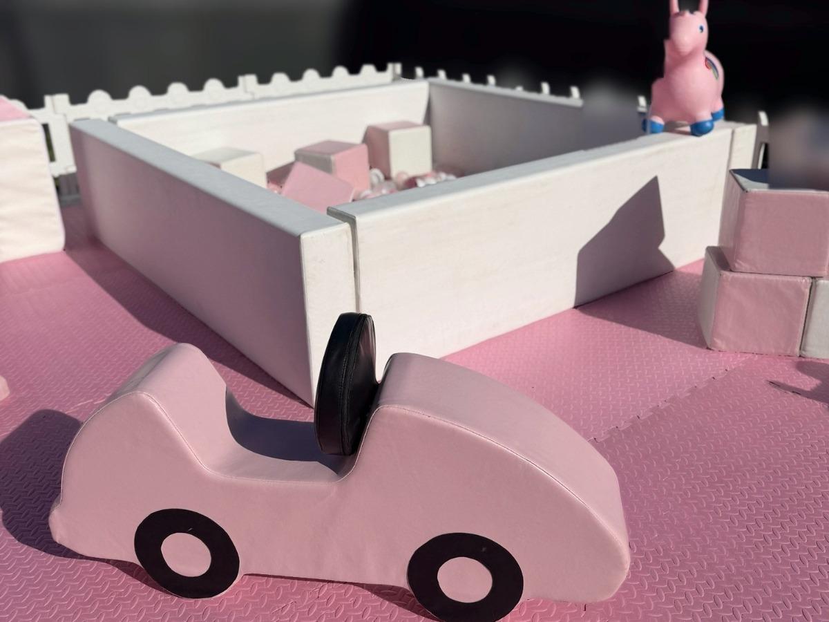 Ball Pit + Car β 3m Γ 3m