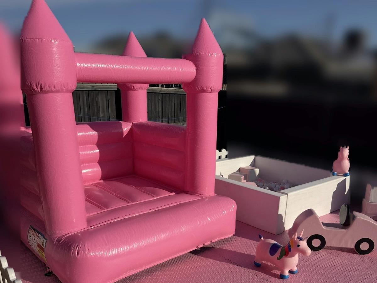 Castle & Ball Pit β 5m Γ 5m