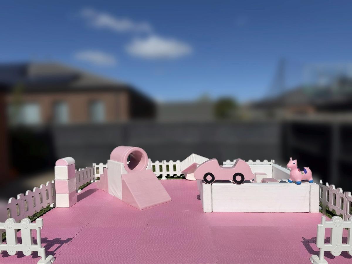 Pink Climber & Ball Pit β 5m Γ 5m