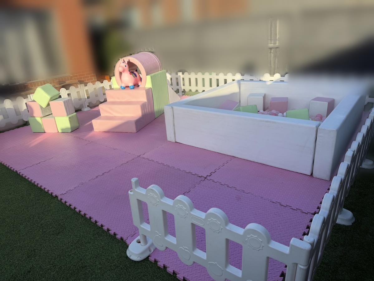 Pastel Tunnel Climber & Ball Pit 5x5m