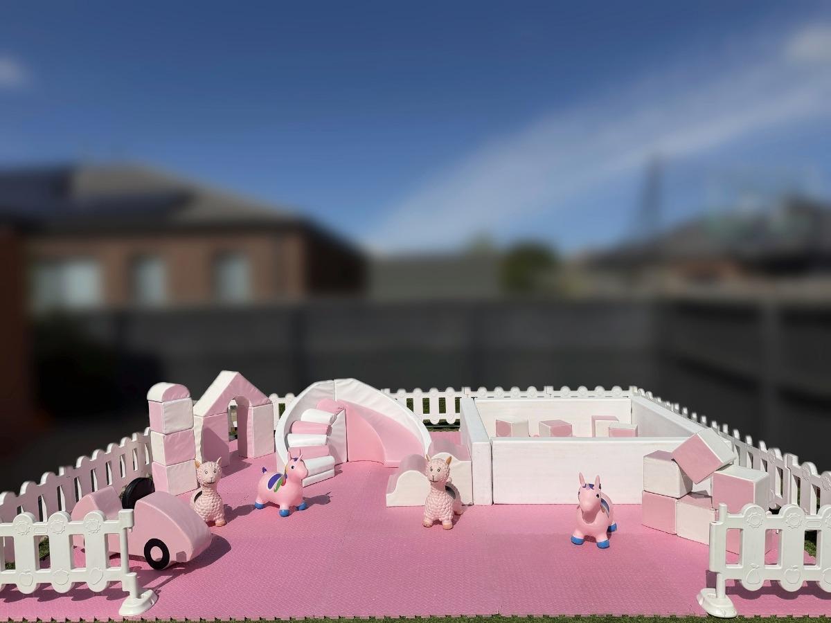 Whole & Ball Pit β 6m Γ 6m